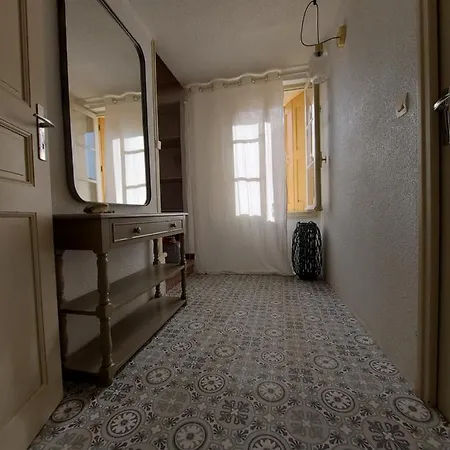Maison De Village Vakantiehuis *