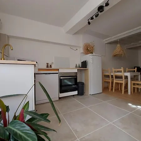 Maison De Village Casa vacanze *